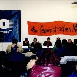 Foto von der feministischen Konferenz 1995 